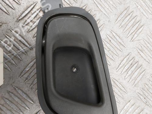 Venstre bagtil invendig håndtag CHEVROLET SPARK (M300) 1.0 (68 hp) 32844108