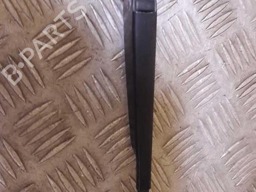 rear-windshield-wiper-arm-ford-c-max-dm2-2007-2008-2009-2010-23733988 main image