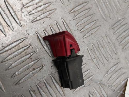 Used Warning switch Warning switch PEUGEOT 307 Break (3E) 2.0 HDI 110 (107 hp) 23735169 23735169