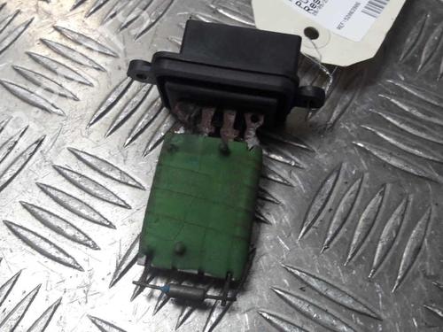 Used Heater resistor Heater resistor FIAT PUNTO (188_) 1.2 60 (188.030, .050, .130, .150, .230, .250) (60 hp) 24851883 24851883