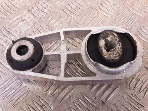 Used Engine mount RENAULT MEGANE II (BM0/1_, CM0/1_) 1.9 dCi (BM0G, CM0G) (120 hp) 24852639