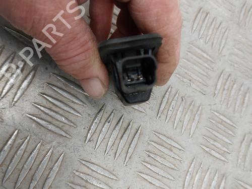 licence-plate-light-peugeot-2008-i-cu_-2013-23748367 main image