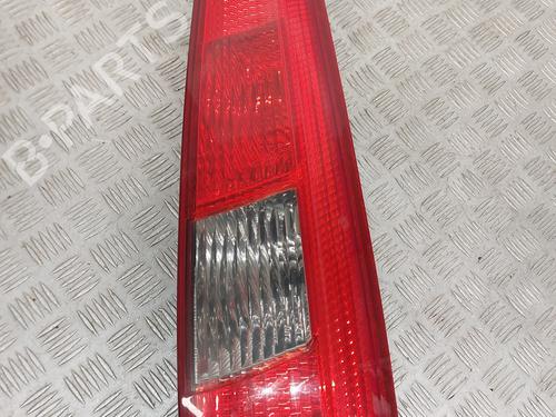 Used Right taillight FORD FIESTA V (JH_, JD_) 1.4 TDCi (68 hp) 24467281