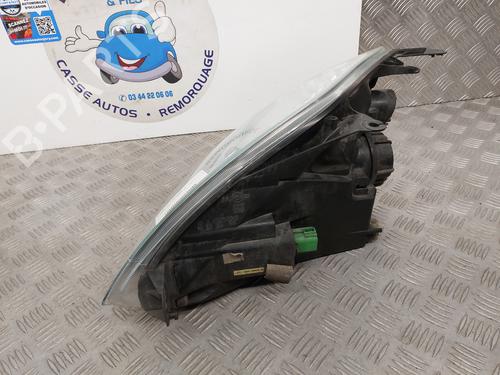 Right headlight FORD FIESTA V (JH_, JD_) 1.4 16V | BP23747411C29 