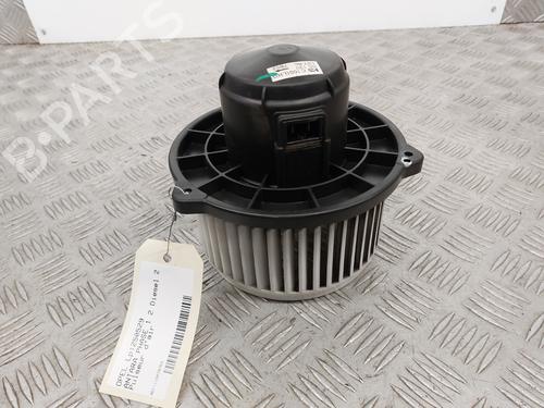 Used Heater blower motor OPEL ANTARA A (L07) 2.0 CDTI 4x4 (150 hp) 31577238