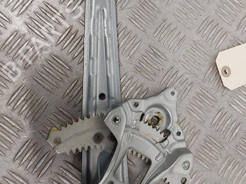 Used Rear right window mechanism Rear right window mechanism NISSAN JUKE (F15) 1.6 (117 hp) 28622726 28622726
