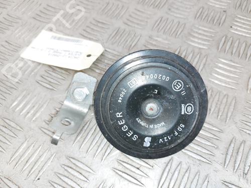 Used Horn DACIA DUSTER (HS_) 1.5 dCi 4x4 (109 hp) 26379348