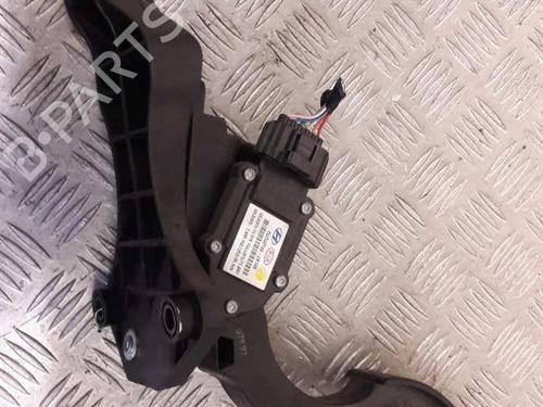 Pedal HYUNDAI SANTA FÉ II (CM) 2.2 CRDi 4x4 | BP23934775I4
