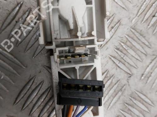 Used Lamp holder Lamp holder RENAULT RAPID Box Body/MPV (F40_, G40_) 1.1 (46 hp) 23737749 23737749
