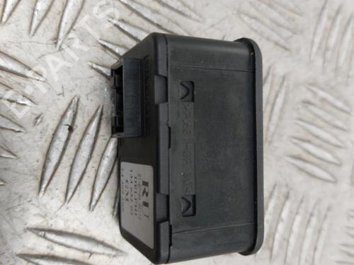 Left front window switch OPEL MERIVA A MPV (X03) 1.6 16V (E75) | BP23737294I27 - Image 5