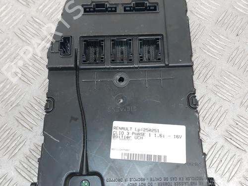 Used Fuse box RENAULT CLIO III (BR0/1, CR0/1) 1.6 16V (BR09, BR0T, CR09, CR0T) (88 hp) 29491472