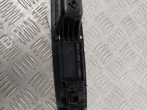 Right front window switch RENAULT MEGANE III Grandtour (KZ0/1) 1.5 dCi (KZ09, KZ0D, KZ1G, KZ29, KZ14, KZ1W, KZ10, KZ1F,... | BP29334303I26 