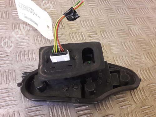 Used Lamp holder Lamp holder CITROËN C3 II (SC_) 1.6 BlueHDi 75 (75 hp) 23657999 23657999