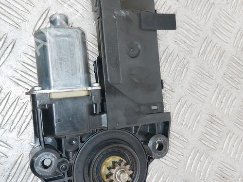 Used Left front window motor Left front window motor 24225594 24225594