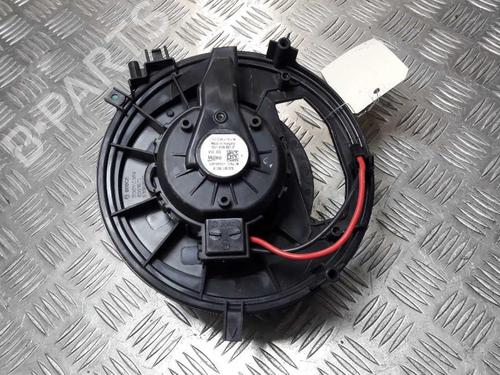 Used Heater blower motor VW GOLF VIII (CD1, DA1) 1.5 TSI (131 hp) 23717154