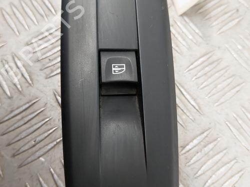 Right front window switch RENAULT MEGANE III Grandtour (KZ0/1) 1.5 dCi (KZ09, KZ0D, KZ1G, KZ29, KZ14, KZ1W, KZ10, KZ1F,... | BP29334303I26 