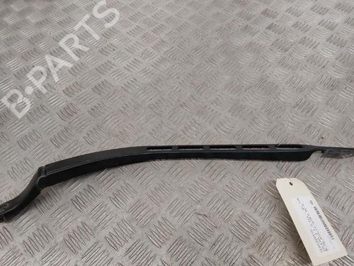 Used Front windshield wiper arm SEAT TOLEDO III (5P2) 1.9 TDI (105 hp) 23724419