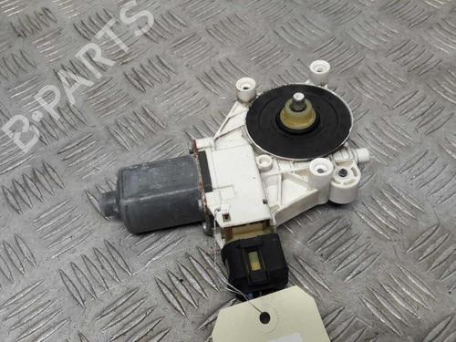 Used Right front window motor BMW 1 (E87) 118 d (136 hp) 23734763