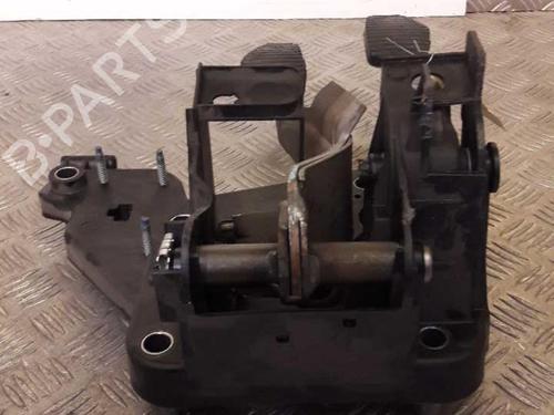 Pedal Pedal CITROËN C6 (TD_) 2.2 HDi (170 hp) 23726123 23726123