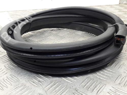 BP23736640C142 main image