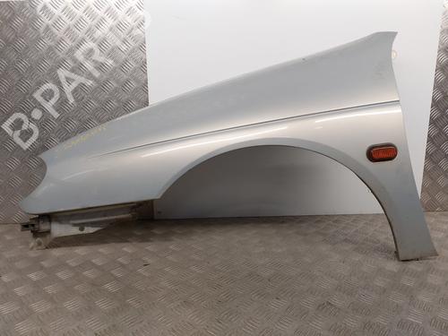 Used Left front fenders Left front fenders RENAULT MEGANE I Classic (LA0/1_) 1.4 16V (LA0D, LA1H, lA0W, LA10) (95 hp) 33050370 33050370