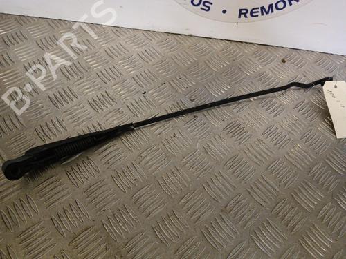 Used Rear windshield wiper arm Rear windshield wiper arm FORD SIERRA II Hatchback (GBC, GBG) 2.0 i (109 hp) 23725811 23725811