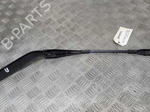 Used Front windshield wiper arm BMW 1 (E87) 118 d (136 hp) 23734751