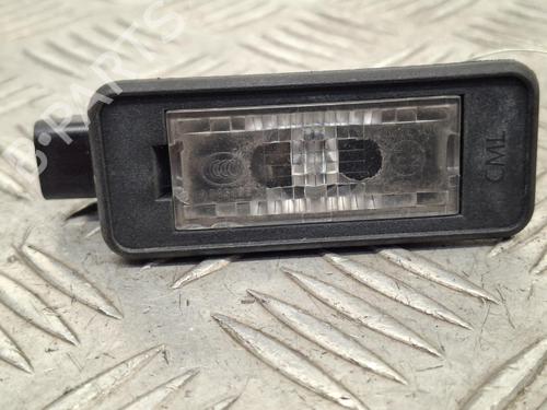 Licence plate light PEUGEOT 2008 I (CU_) 1.2 THP 110 / PureTech 110 | BP39228632I40 - Image 2