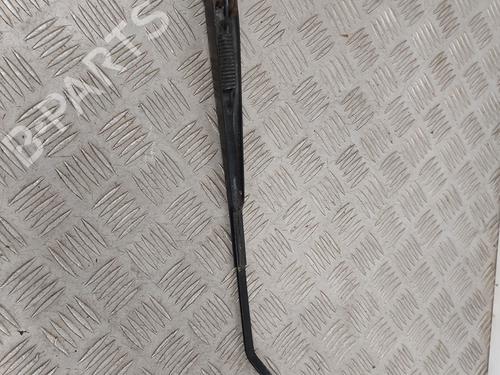 Used Front windshield wiper arm Front windshield wiper arm SEAT LEON (1M1) 1.9 TDI (110 hp) 26708272 26708272