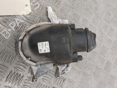 Used Left front fog light Left front fog light PEUGEOT 206 Hatchback (2A/C) [1998-2012] 33334250 33334250