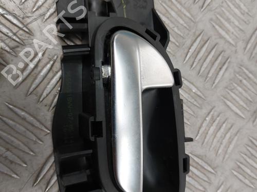 front-left-interior-door-handle-peugeot-2008-i-cu_-2013-23748359 main image