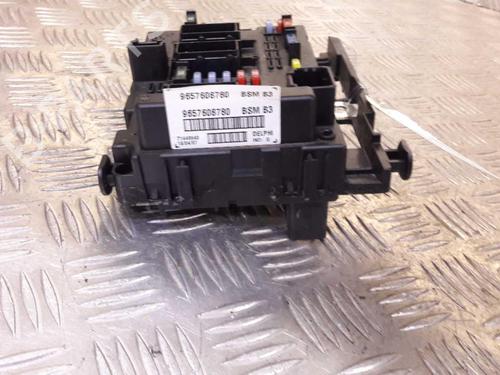 Zekeringkast PEUGEOT 206 Hatchback (2A/C) 1.4 HDi eco 70 (68 hp) 24852205