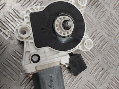 Used Right front window motor MERCEDES-BENZ C-CLASS Coupe (CL203) C 220 CDI (203.706) (143 hp) 23746854