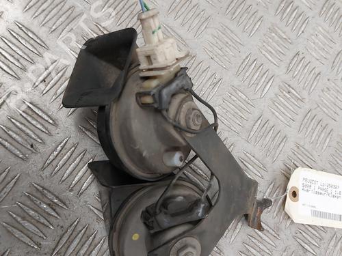 Horn PEUGEOT 5008 (0U_, 0E_) 1.6 HDi | BP29423652E13 