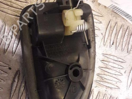 Højre bagtil invendig håndtag RENAULT MEGANE I (BA0/1_) 1.6 16V (BA04, BA0B, BA11, BA1J, BA16, BA19, BA1K, BA1V,... | BP23728345I16 