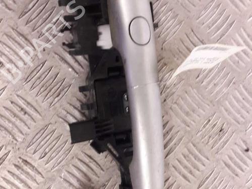 Used Front right exterior door handle RENAULT SCÉNIC II (JM0/1_) 1.9 dCi (JM0G, JM12, JM1G, JM2C) (120 hp) 23717971