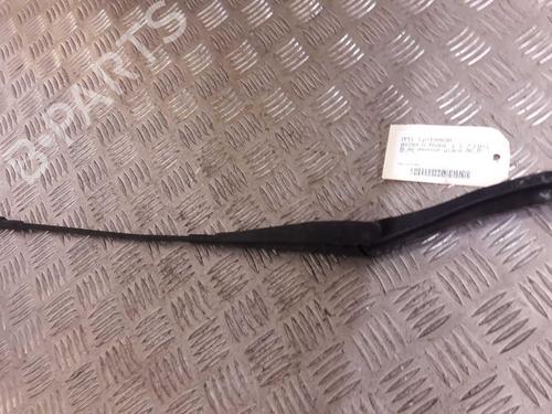 Used Front windshield wiper arm OPEL ASTRA H (A04) 1.7 CDTI (L48) (100 hp) 23723406