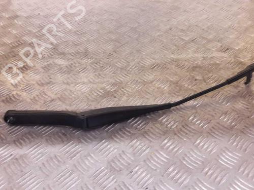 Used Front windshield wiper arm Front windshield wiper arm ALFA ROMEO 147 (937_) 1.6 16V T.SPARK (937.AXA1A, 937.AXB1A, 937.BXB1A) (120 hp) 23656793 23656793