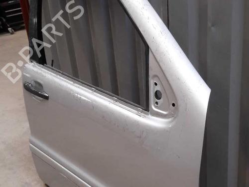 Used Right front door MERCEDES-BENZ M-CLASS (W163) ML 400 CDI (163.128) (250 hp) 23724731