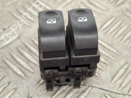 Used Left front window switch Left front window switch RENAULT CLIO III (BR0/1, CR0/1) 1.5 dCi (C/BR0G, C/BR1G) (68 hp) 39748417 39748417