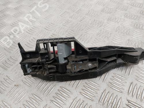 Venstre bak utvendig håndtak PEUGEOT 208 I (CA_, CC_) 1.2 VTI 82 | BP29912974C130