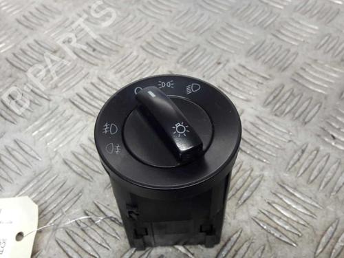 Used Headlight switch VW POLO (9N_, 9A_) 1.9 TDI (101 hp) 24853743