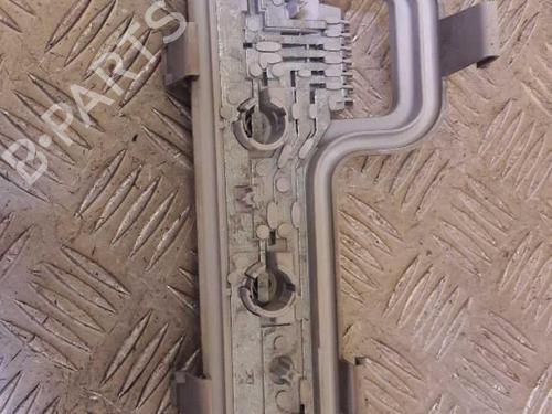 Used Lamp holder OPEL ZAFIRA A MPV (T98) 2.2 DTI 16V (F75) (125 hp) 23725869