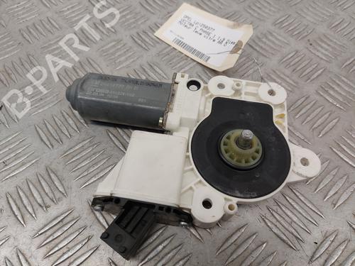 Used Right rear window motor Right rear window motor OPEL VECTRA C GTS (Z02) 1.9 CDTI (F68) (150 hp) 28545523 28545523