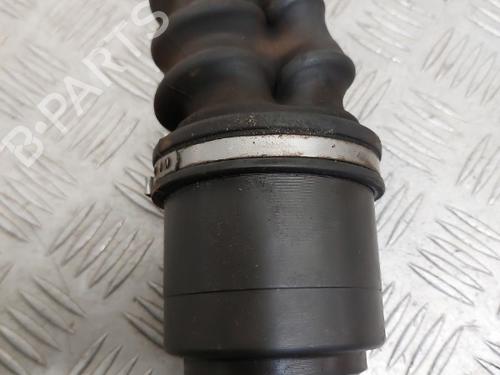Used Right front driveshaft Right front driveshaft RENAULT SUPER 5 (B/C40_) 1.4 (B/C40M) (60 hp) 23659742 23659742