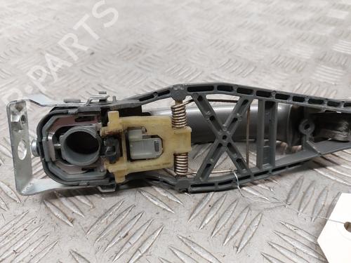 Front right exterior door handle VW TOURAN (1T1, 1T2) 2.0 TDI 16V | BP23748131C129