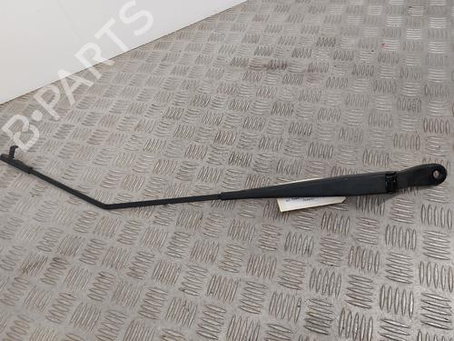Front windshield wiper arm PEUGEOT 207 (WA_, WC_) 1.6 HDi | BP32237063C143