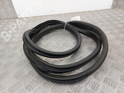 Rubber door seal DACIA SANDERO III 1.0 TCe 90 | BP29480051C142 