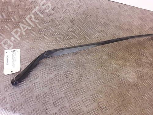 Used Front windshield wiper arm PEUGEOT 307 Break (3E) 1.6 HDi 110 (109 hp) 23728168