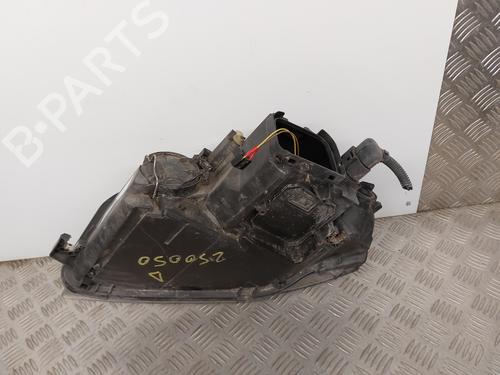 Used Right headlight Right headlight AUDI A3 (8P1) 2.0 TDI (170 hp) 32368497 32368497